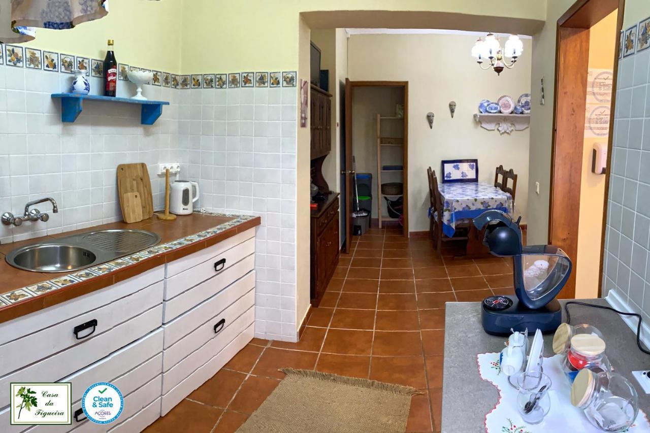 Alojamento Casa Da Figueira ปอนตาเดลกาดา ภายนอก รูปภาพ