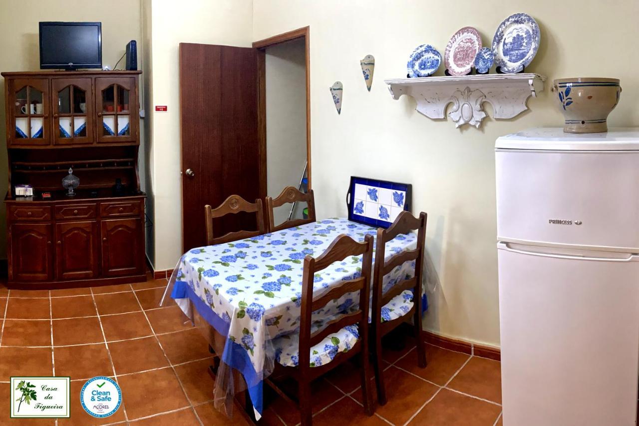 Alojamento Casa Da Figueira ปอนตาเดลกาดา ภายนอก รูปภาพ